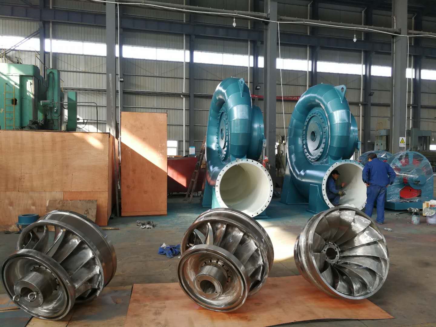 Horizontal Francis runners and casings for Kashanjiku HPP