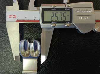 Pelton bucket dimensional inspection with digital caliper